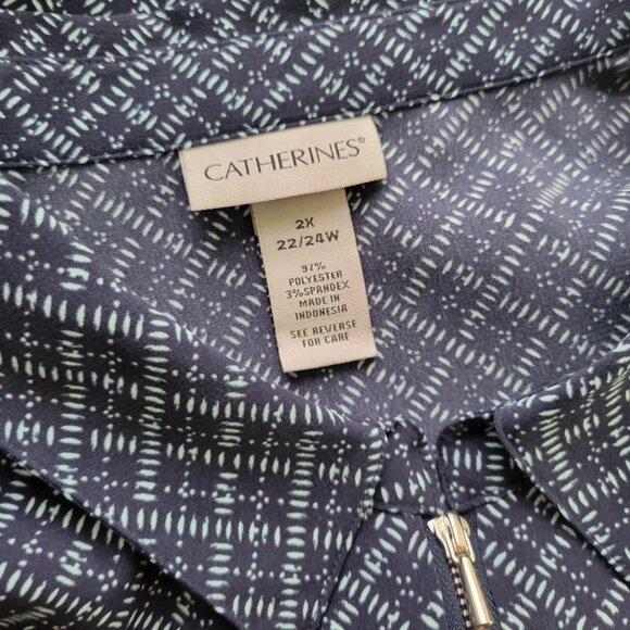 Catherines Plus Size 2X Blue Geometric Top 3/4 Sleeve Quarter Zip GEO58XE - Picture 8 of 9